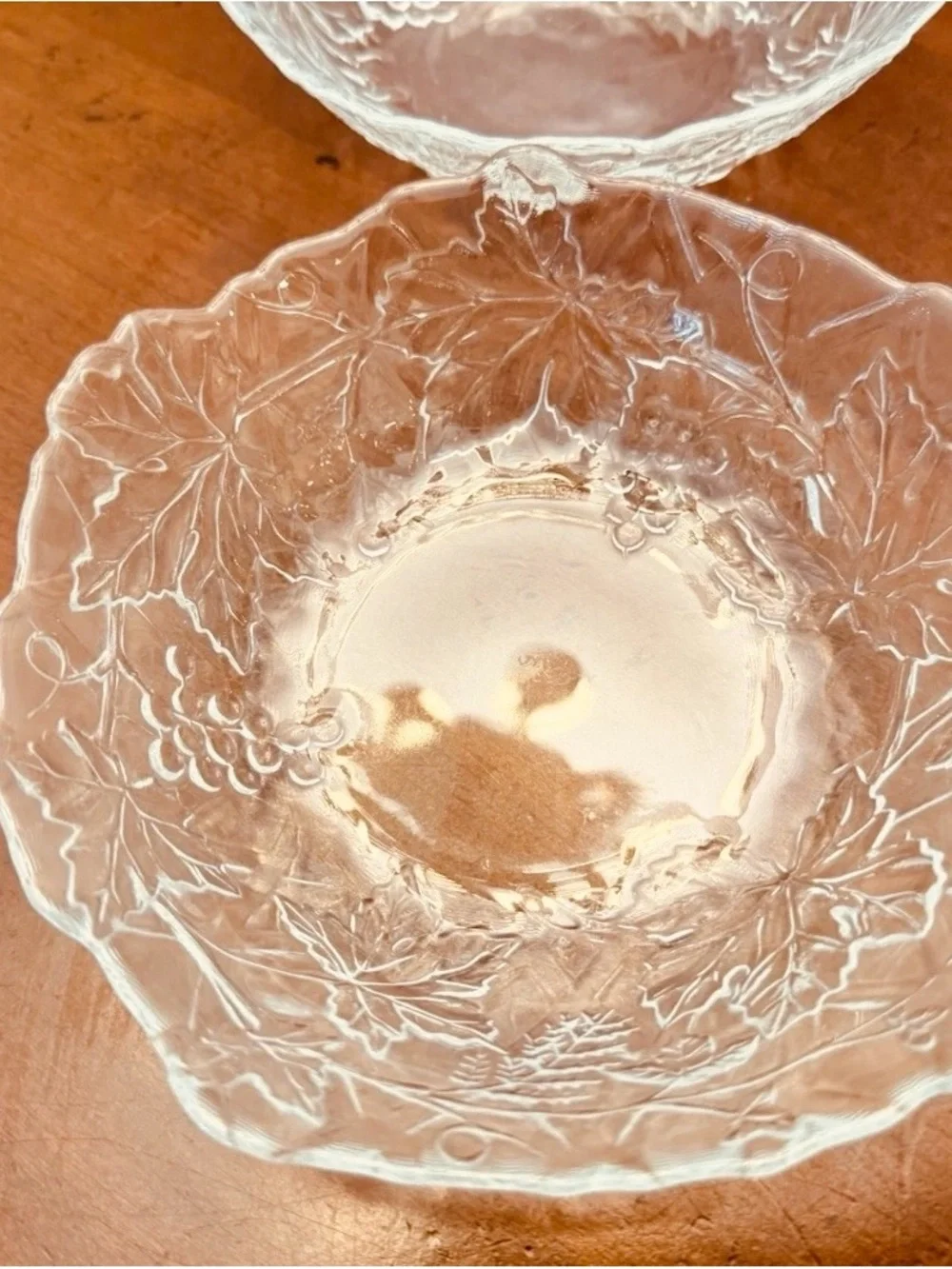 Leaf-Embossed Glass Dessert Bowls - Clear Set of 4